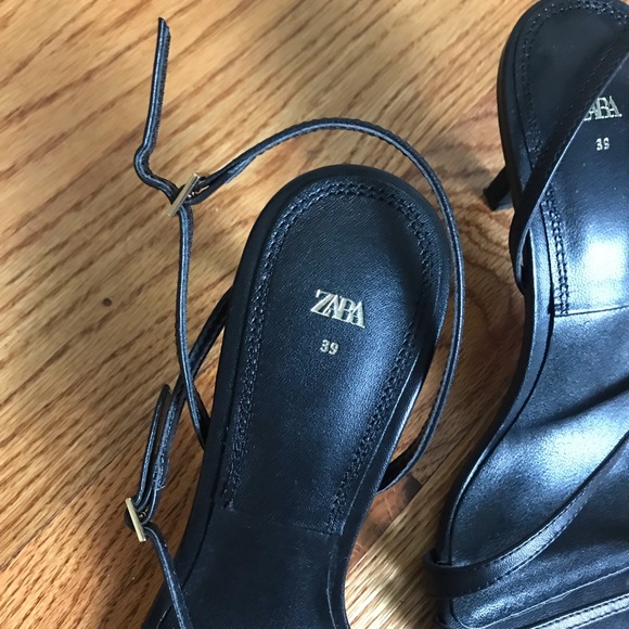 Zara Black Leather Strappy Sandal - Picture 2 of 7